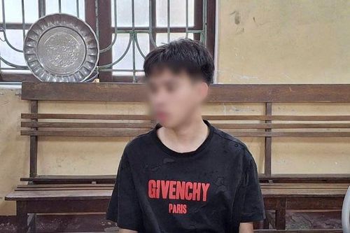 Khởi tố nam sinh lớp 12 'thông chốt', tông CSGT trọng thương