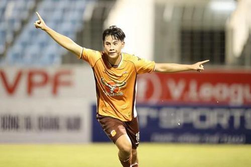 Tình cảnh khiến tiền đạo 16 tuổi lập kỷ lục V.League của HAGL không thể đi Nhật Bản