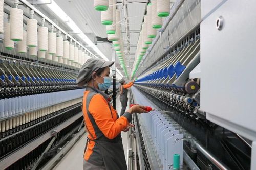 Doanh nghiệp vẫn khó chuyển đổi xanh