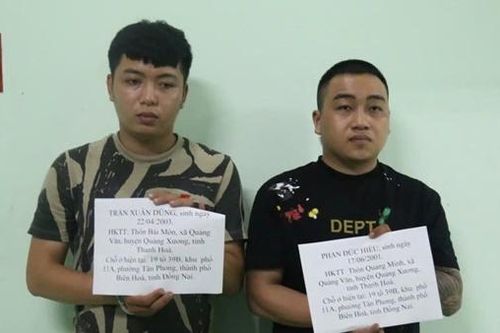 Tạm giữ 2 đối tượng cho vay lãi nặng, 6 lần tạt sơn để đòi nợ