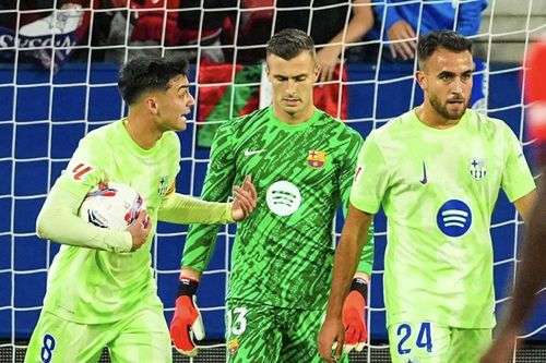 Phòng ngự thảm họa, Barcelona thua sốc Osasuna