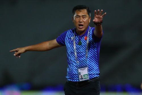 HLV Hứa Hiền Vinh: U20 Việt Nam chờ đợi may mắn
