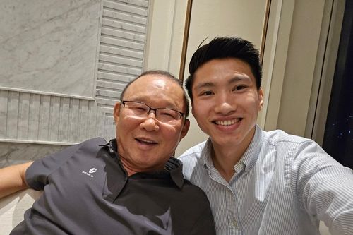 Ông Park Hang-seo: 'Văn Hậu sẽ sớm trở lại và mạnh mẽ hơn'