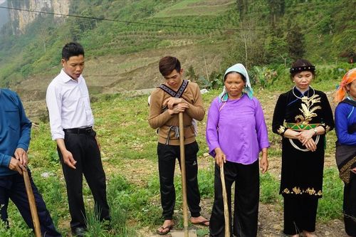 'Chìa khóa' giảm nghèo bền vững tại vùng cao