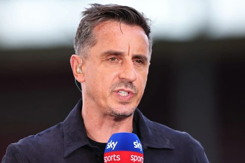 Gary Neville: 'Man United đá kém đội nghiệp dư'