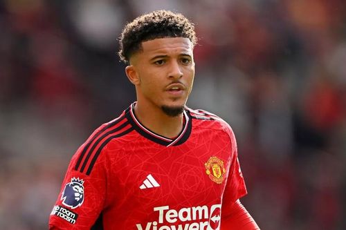 Chelsea móc mỉa Man Utd bằng Sancho