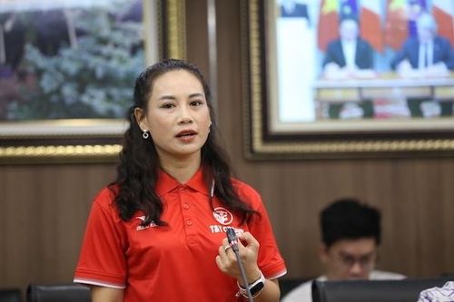 HLV Văn Thị Thanh dẫn dắt CLB nữ Thái Nguyên