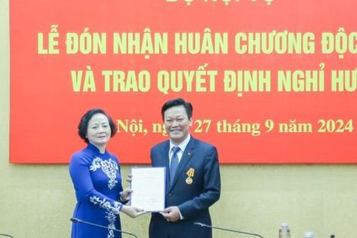 Thứ trưởng, Phó Vụ trưởng, Giám đốc, Phó Giám đốc Sở nghỉ hưu từ 1/10