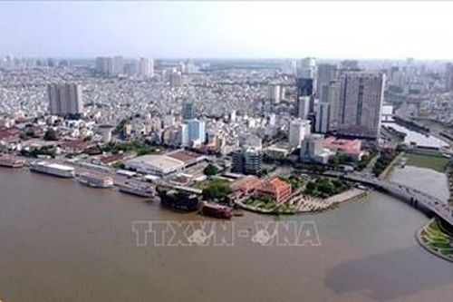 Tận dụng cơ hội, tạo động lực, nguồn lực mới