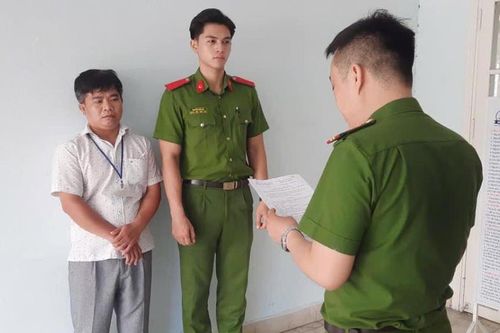 Lừa gần 1 tỷ đồng tiền cọc mua đất