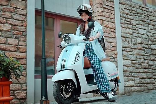 Xe ga Lifan RAD125 Ragdoll Cat 2024 'sang xịn' rẻ như Honda Wave