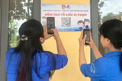 Ngăn chặn vi phạm từ hòm thư tố giác qua mã QR