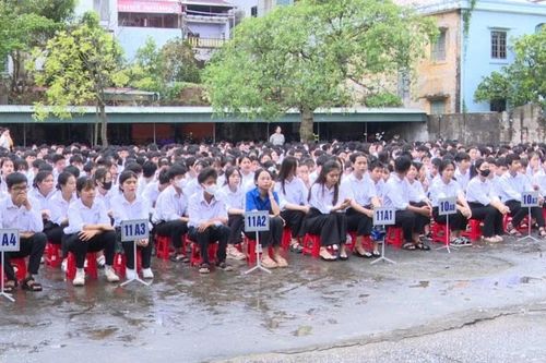 Bồi dưỡng kiến thức pháp luật cho học sinh Thái Bình