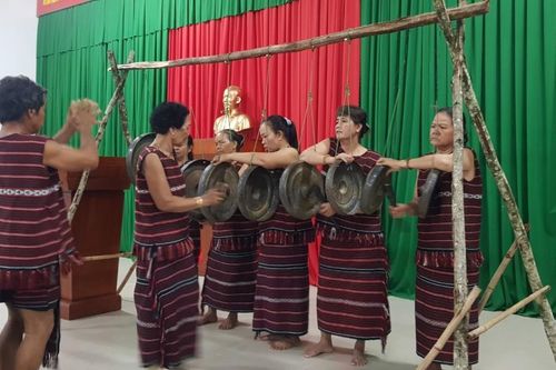 Bảo tồn, lan tỏa văn hóa Chơ Ro