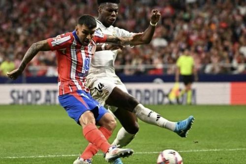Real Madrid chia điểm đáng tiếc trước Atletico tại La Liga 2024/25