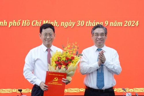 Ông Trần Quốc Trung giữ chức Phó Bí thư Thường trực Thành ủy Thủ Đức