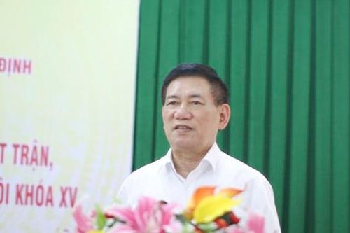 Phó Thủ tướng Hồ Đức Phớc tiếp xúc cử tri tại Bình Định