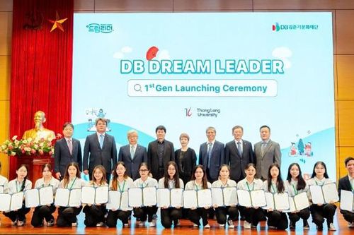 Khởi động dự án học bổng DB Dream Leader Global