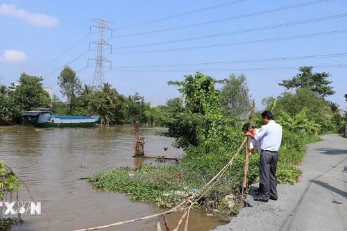 Tiền Giang: Gần 250 tỷ đồng cấp bách khắc phục sạt lở bờ kênh