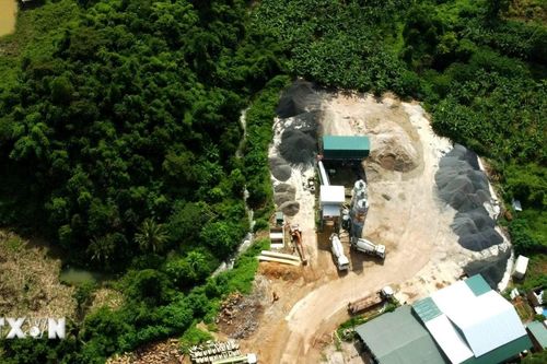 Bị dừng nhiều lần, trạm bêtông không phép ở Đắk Nông vẫn hoạt động