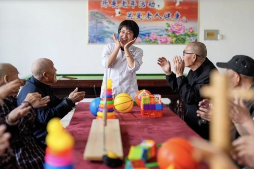 Chuyên gia: Trung Quốc đối mặt thách thức chưa từng có từ tình trạng già hóa dân số