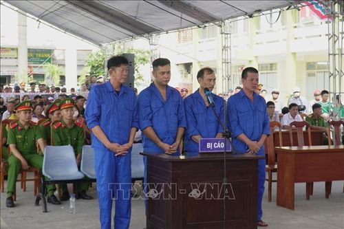 Nghiêm trị nhóm tổ chức đưa người đi nước ngoài trái phép