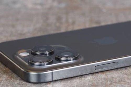 iPhone 16 Pro xuất sắc kéo giá iPhone 15 Pro chạm đáy, đập hộp mới chỉ hơn 22 triệu, siêu tiết kiệm