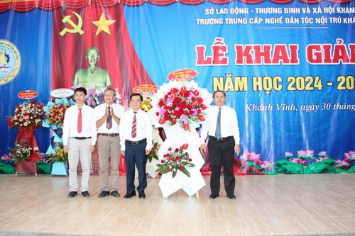 Trường Trung cấp Nghề dân tộc nội trú Khánh Vĩnh khai giảng năm học mới 2024 - 2025