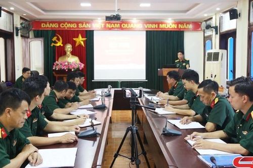 Bộ CHQS tỉnh tập huấn công tác an toàn, vệ sinh lao động