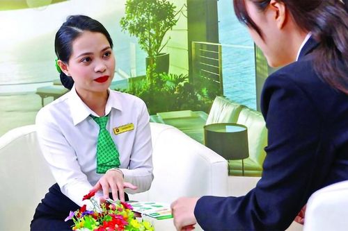 Tăng cường cho vay tiêu dùng phục vụ đời sống sau bão lũ