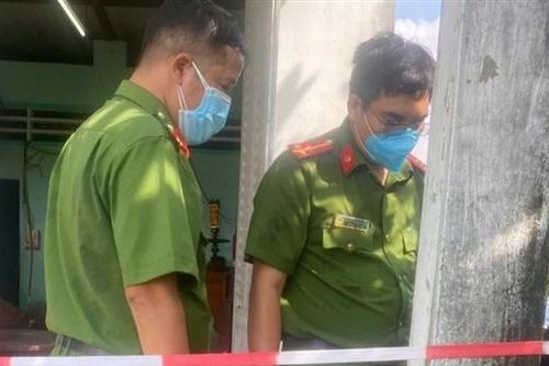 Người đàn ông tử vong trong tình trạng lõa thể tại nhà