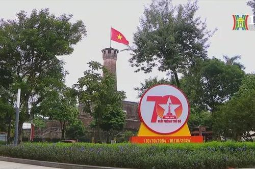 Hà Nội trang hoàng rực rỡ kỉ niệm 70 năm giải phóng