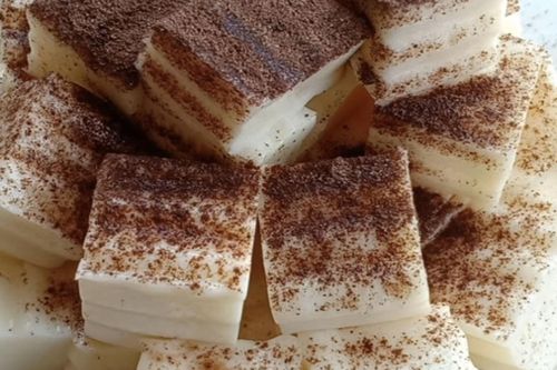 Cách làm thạch sữa chua đơn giản tại nhà