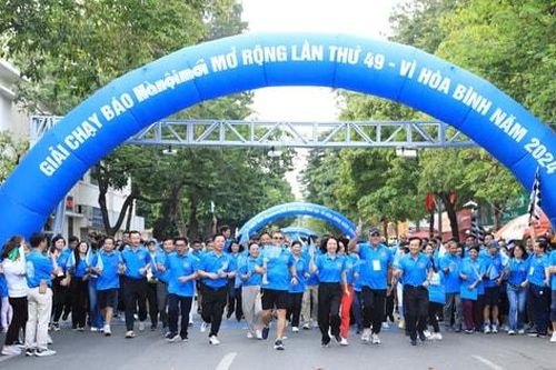 Tin tức đặc biệt trên báo in Hànôịmới ngày 30-9-2024