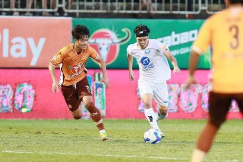 BXH vòng 3 V-League 2024/25: Bất ngờ hai vị trí dẫn đầu