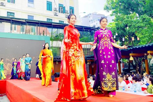 Hà Nội khởi động Tháng Áo dài năm 2024