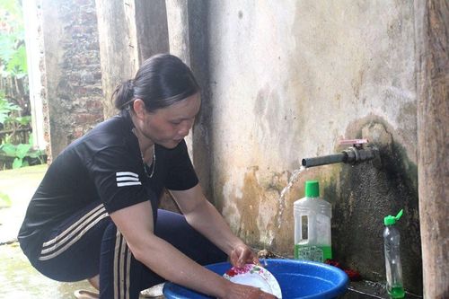 Giải quyết tình trạng thiếu nước sinh hoạt ở vùng khó