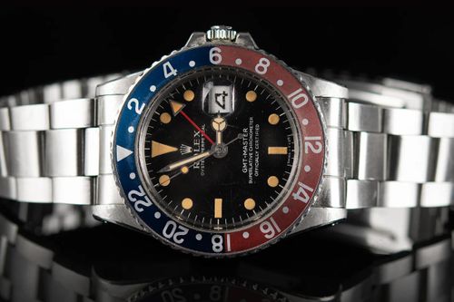 Đấu giá đồng hồ Rolex đầu tiên 'lên' Mặt trăng