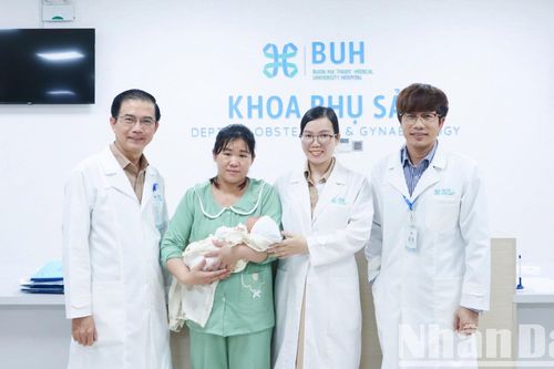 Đồng hành cùng các cặp vợ chồng hiếm muộn có hoàn cảnh khó khăn ở Tây Nguyên