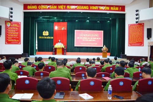 Công an tỉnh Quảng Nam khai giảng lớp bồi dưỡng cán bộ Công an xã, thị trấn năm 2024