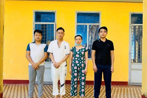 Phá ổ nhóm lừa đảo hàng trăm tỷ đồng bằng sàn đầu tư chứng khoán 'ma'