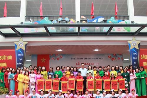 Quận Hoàn Kiếm khai mạc tuần lễ hưởng ứng học tập suốt đời năm 2024
