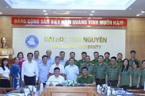 ĐH Thái Nguyên phối hợp với Công an TP đảm bảo ANTT