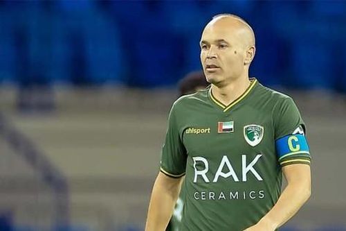 Thất nghiệp tại Tây Á, Andres Iniesta giải nghệ ở tuổi 40