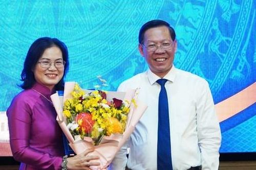 Chủ tịch TPHCM điều động, bổ nhiệm nhiều cán bộ chủ chốt