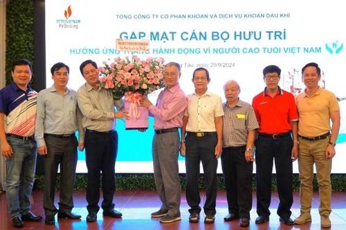 PV Drilling tổ chức gặp mặt cán bộ hưu trí nhân Ngày Quốc tế Người cao tuổi