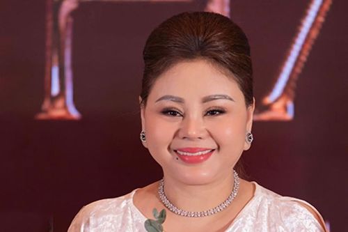 Diễn viên Lê Giang tuổi 52 hóa 'phú bà phông bạt', đắt show phim ảnh bậc nhất