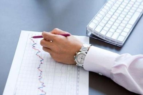Người thuận tay trái có thực sự thông minh hơn người bình thường?