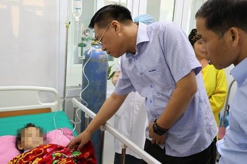 3 người trong một gia đình tử vong nghi do uống thuốc trừ sâu