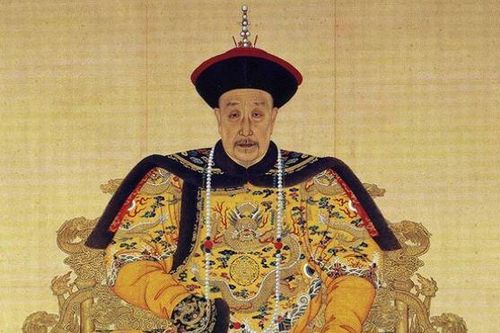 Lý do Vua Càn Long quyết định thoái vị sau khi nghe xong 1 câu nói của thầy bói lúc đi vi hành